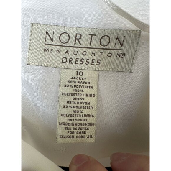 SOLD    Norton McNaughton‎ Women's White Jacket & Dress Set size 10 2 piece set - Picture 4 of 16